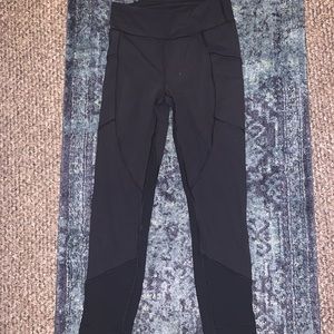 Lululemon crop black leggings